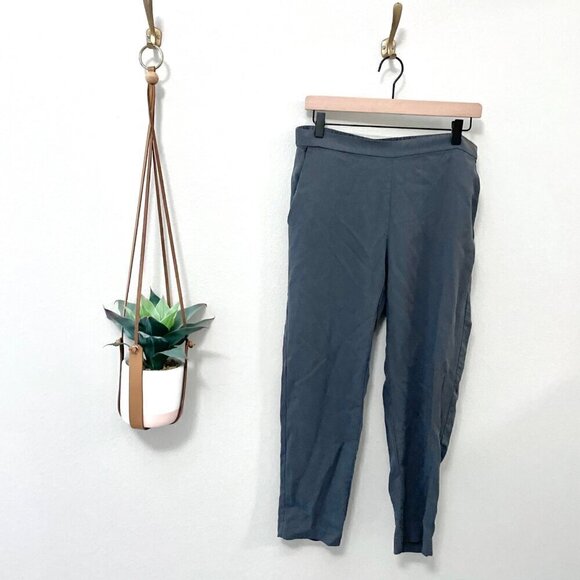 Eileen Fisher Women's Size M Gray 100% Tencel Tapered Ankle Pants - Picture 1 of 6